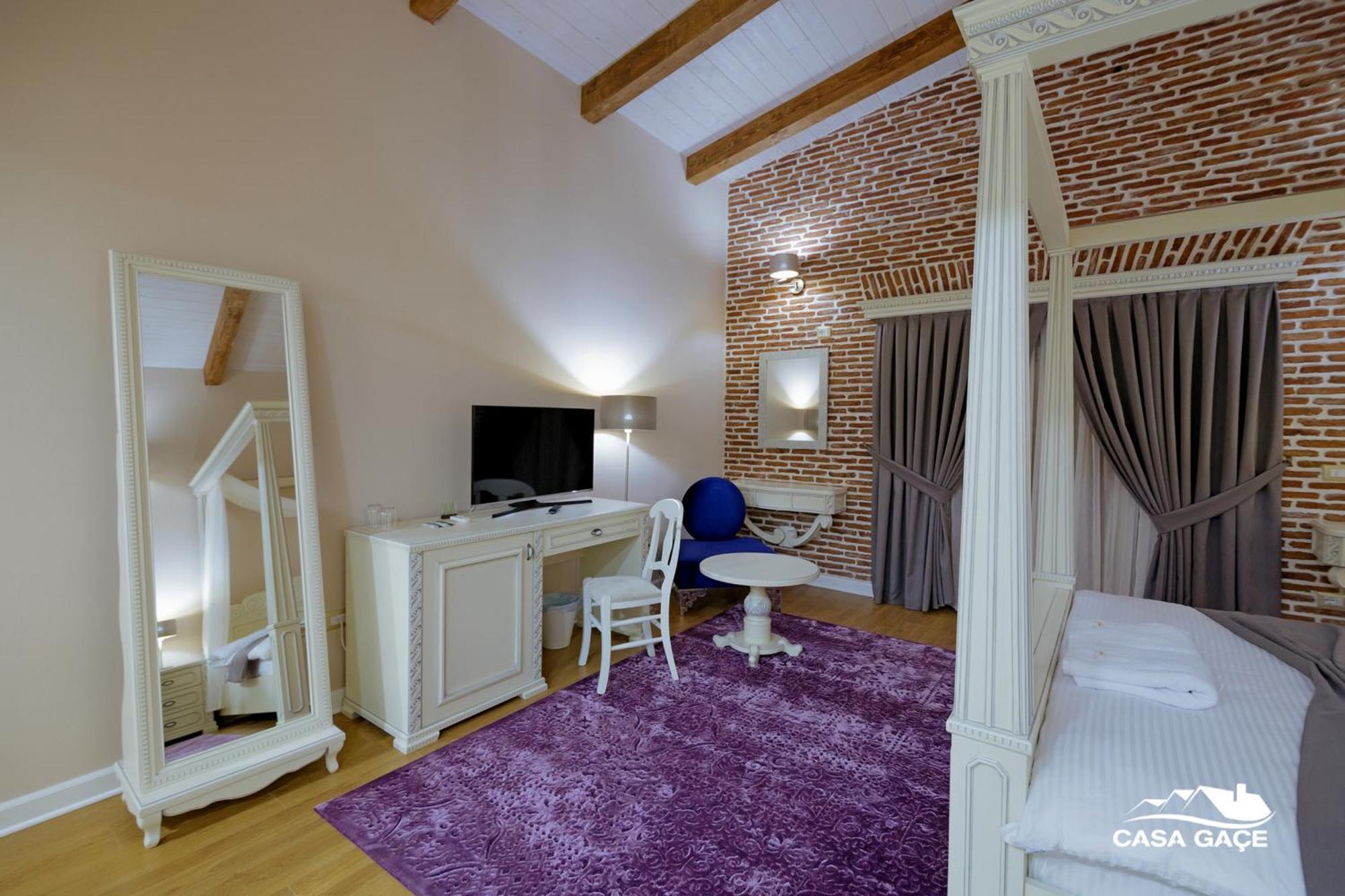 Casa Gace Hotel คอร์เชอ ภายนอก รูปภาพ