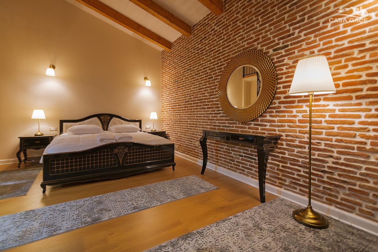 Casa Gace Hotel คอร์เชอ ภายนอก รูปภาพ